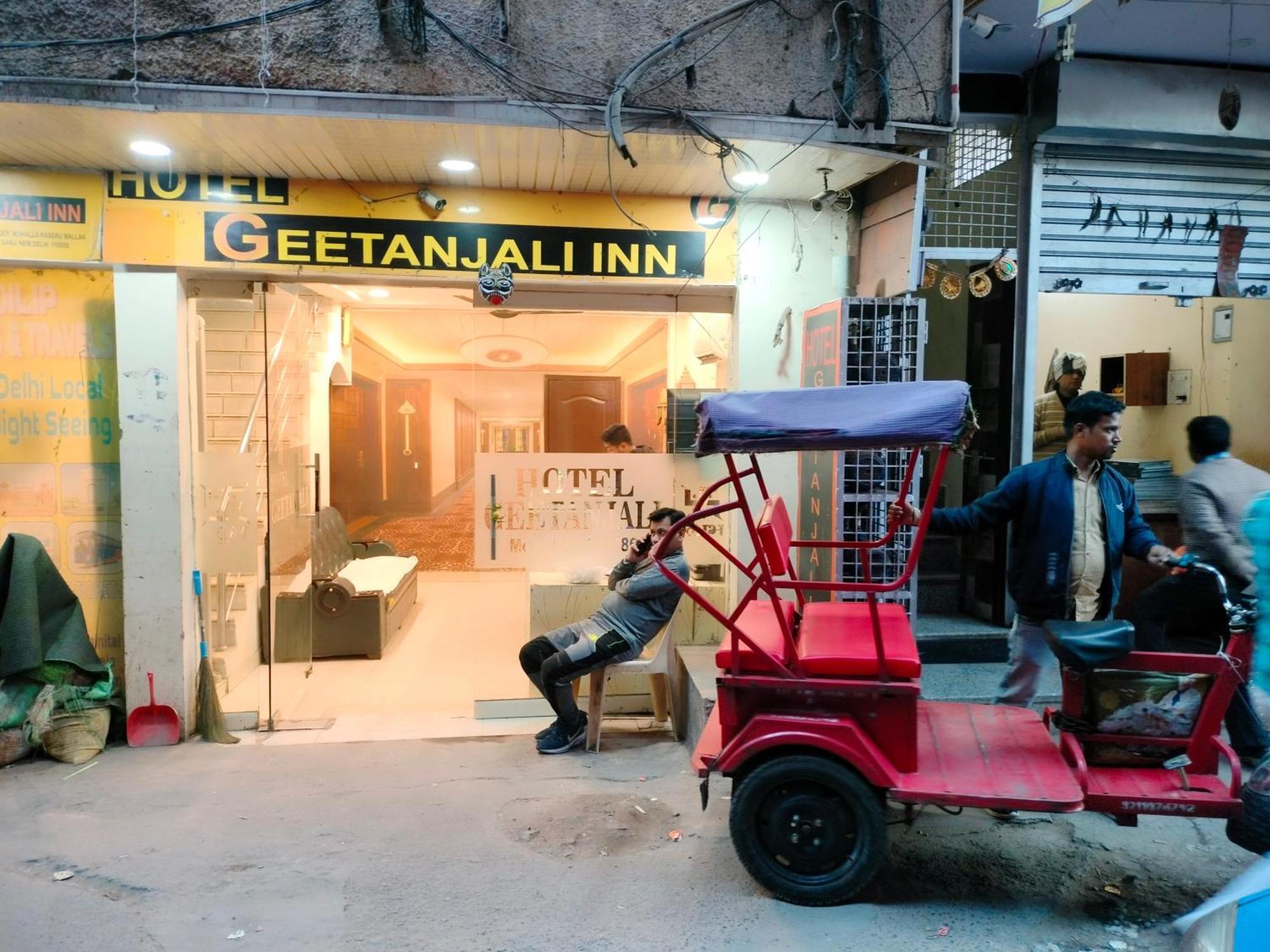 Hotel Geetanjali Inn Нью-Дели Экстерьер фото